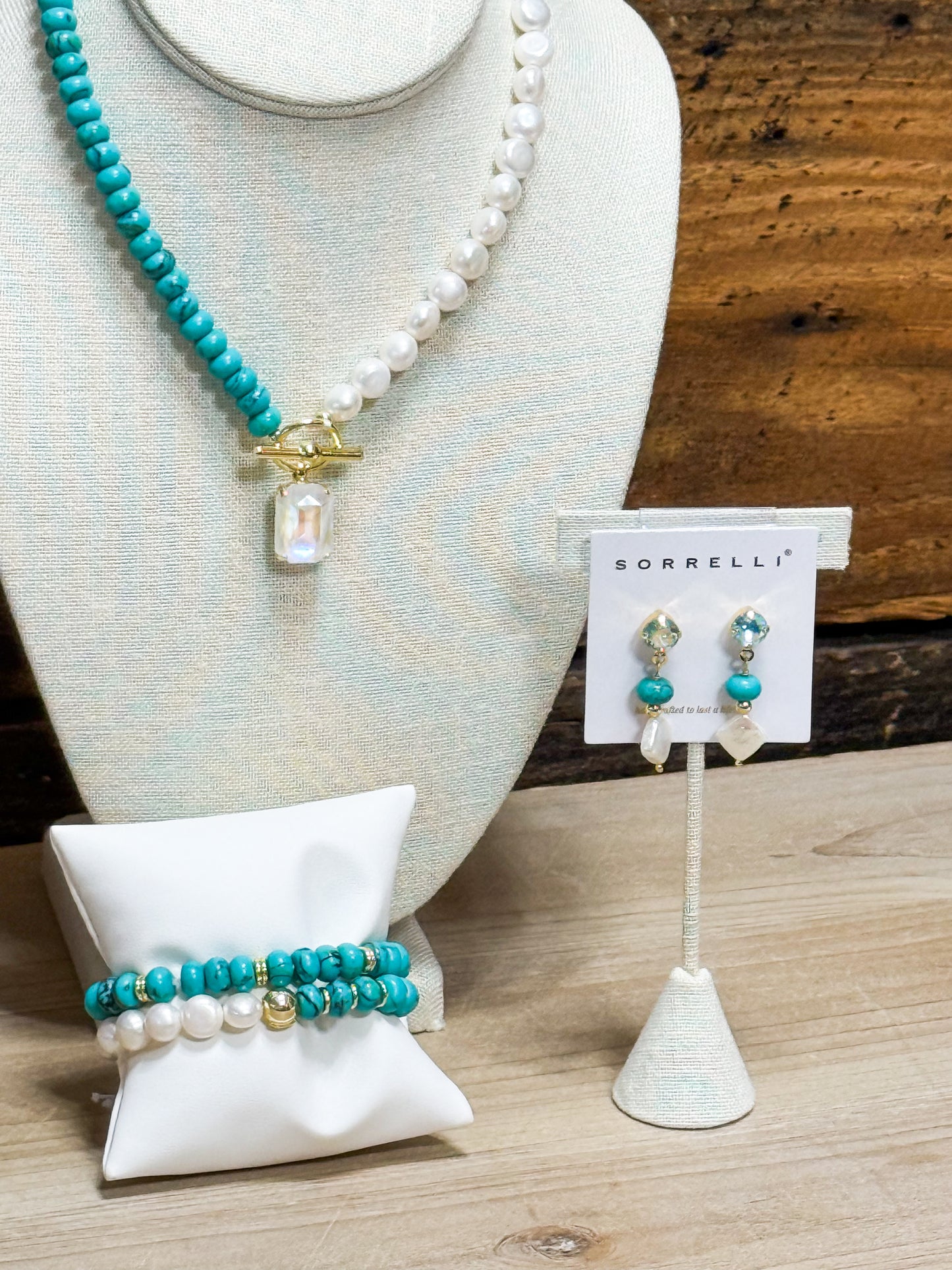 Sorrelli Isle Of Palms Pendant Necklace in Turquoise