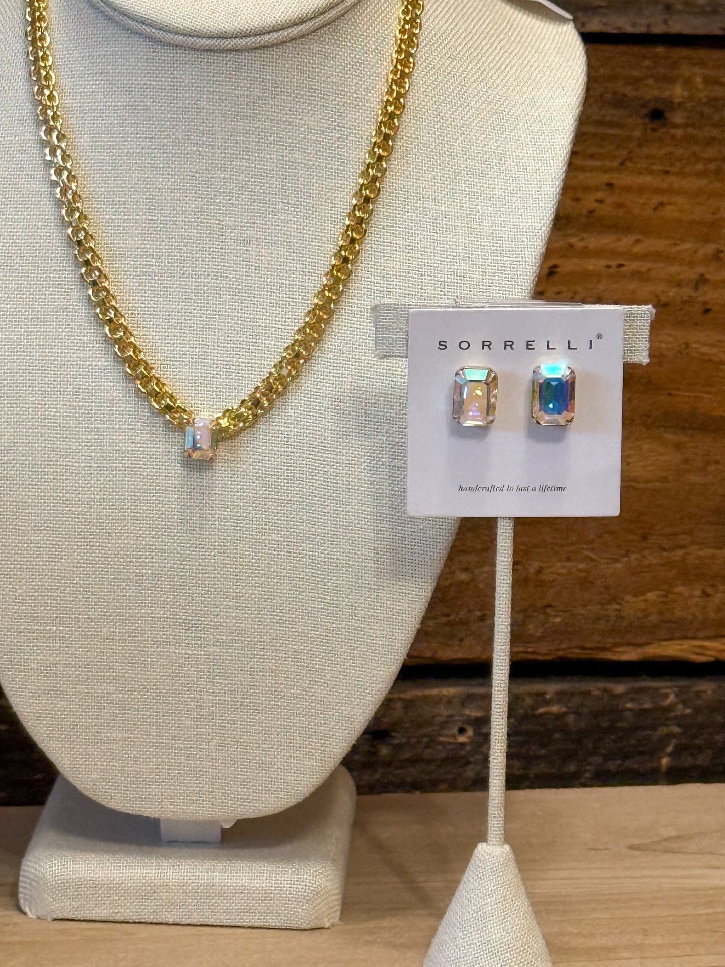 Sorrelli Octavia Single Crystal Tennis Necklace in Aurora Borealis*