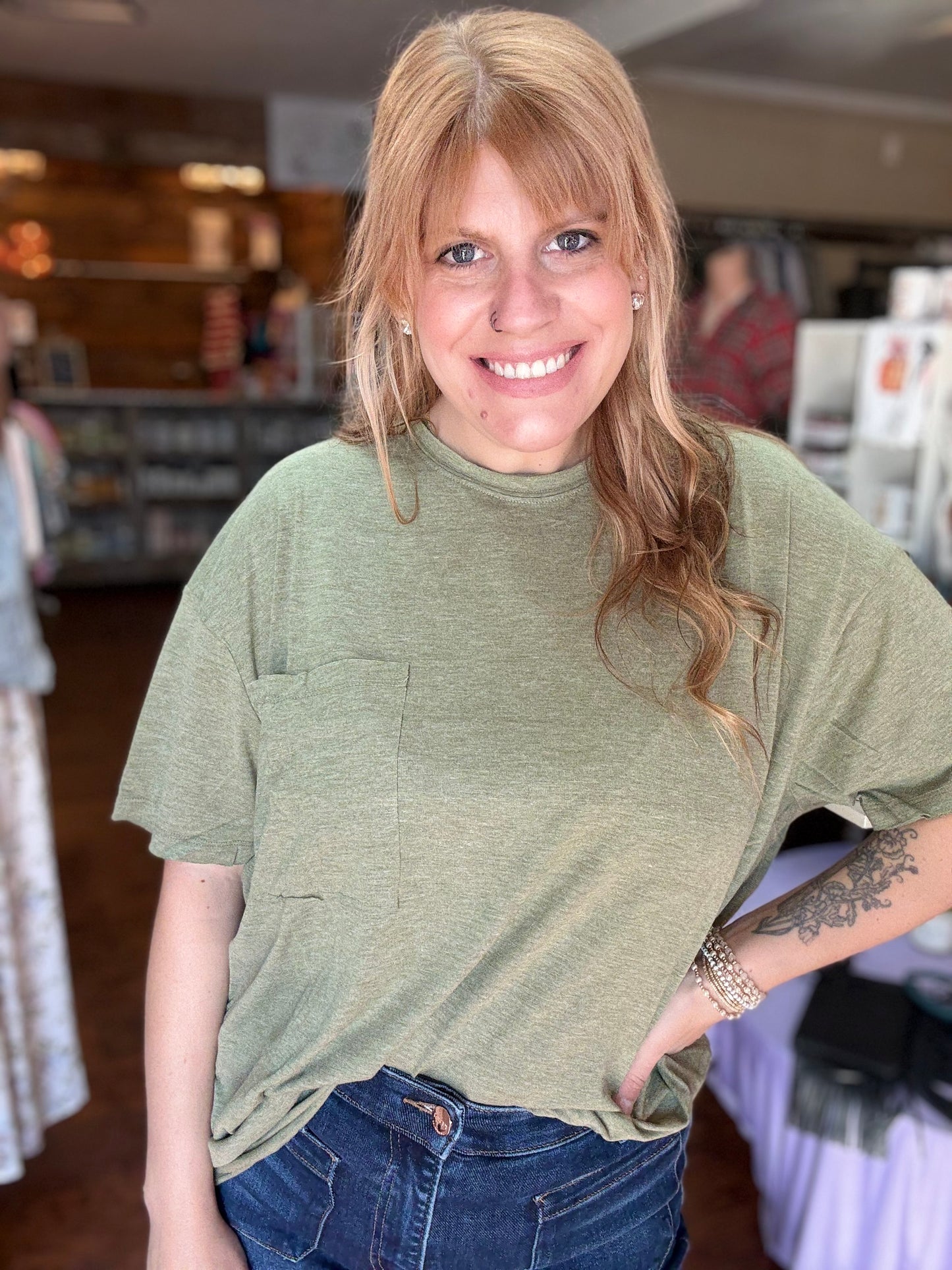 Basic Boxy Tee in olive