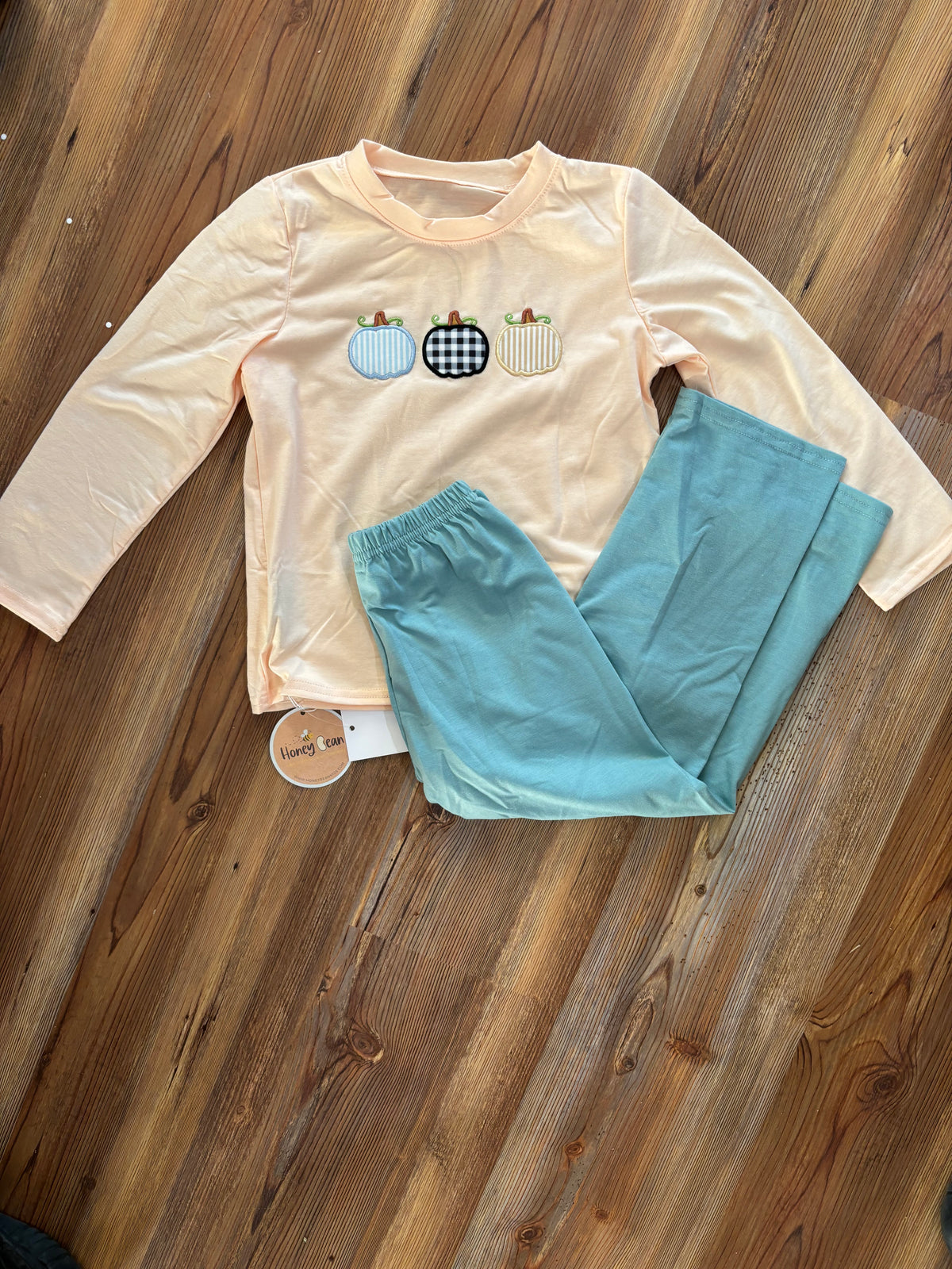 Three Pumpkin Set