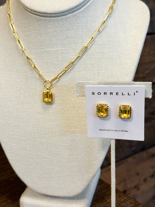 Sorrelli Octavia Scalloped Stud in Light Topaz