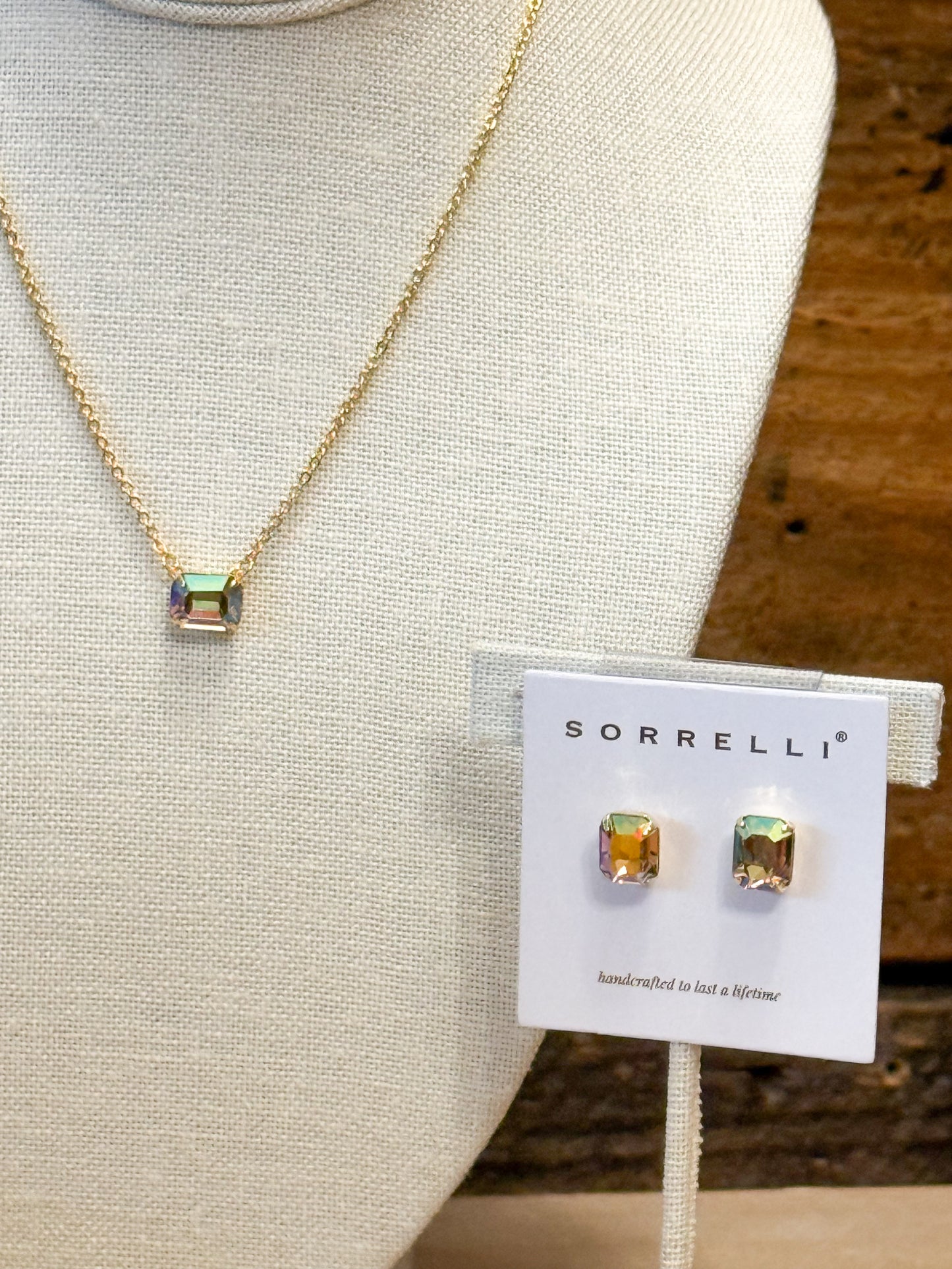 Sorrelli Octavia Studs in Light Colorado Aurora*