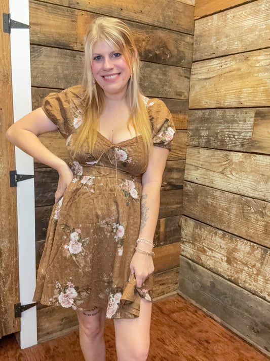 Guinevere Floral sweetheart Dress