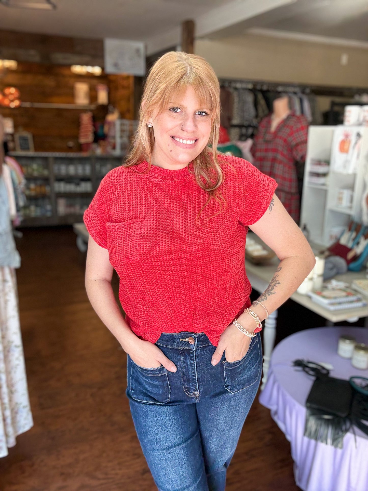 Charlene Chenille Ss top in Red