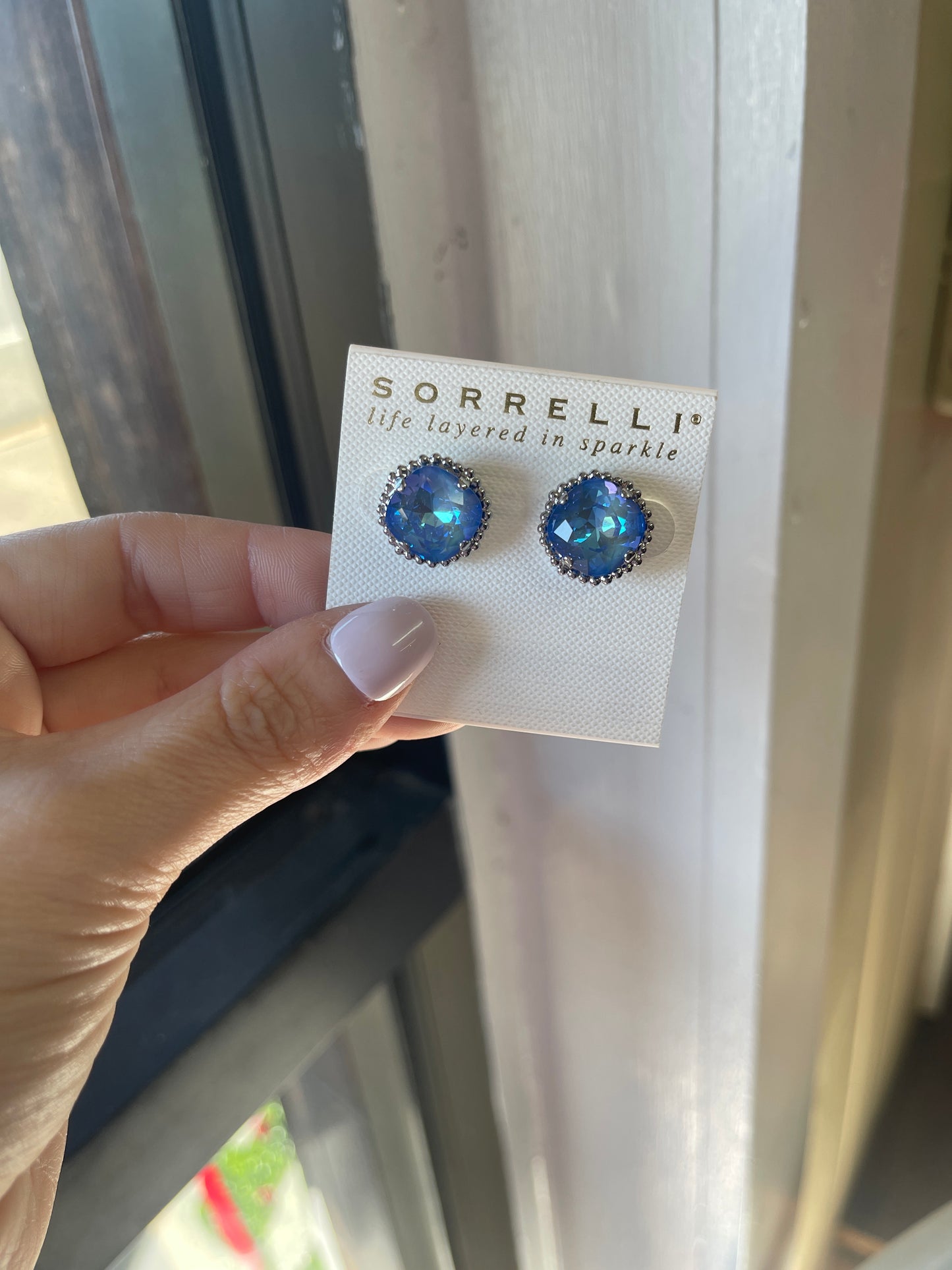 Sorrelli Solitaire Cushion Stud Earrings