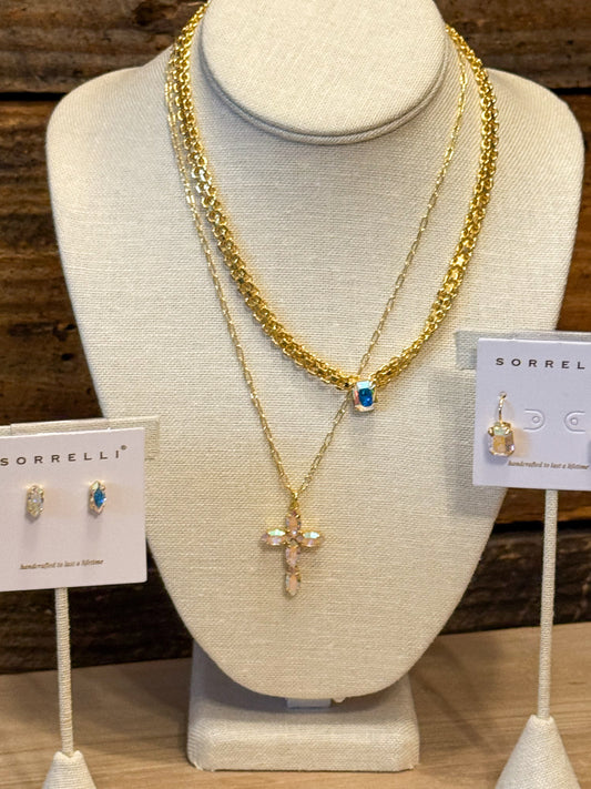 Sorrelli Octavia Dangle Earrings in Aurora Borealis*