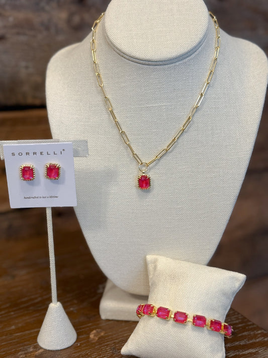 Sorrelli Octavia Scalloped Pendant necklace in Royal Red Delite