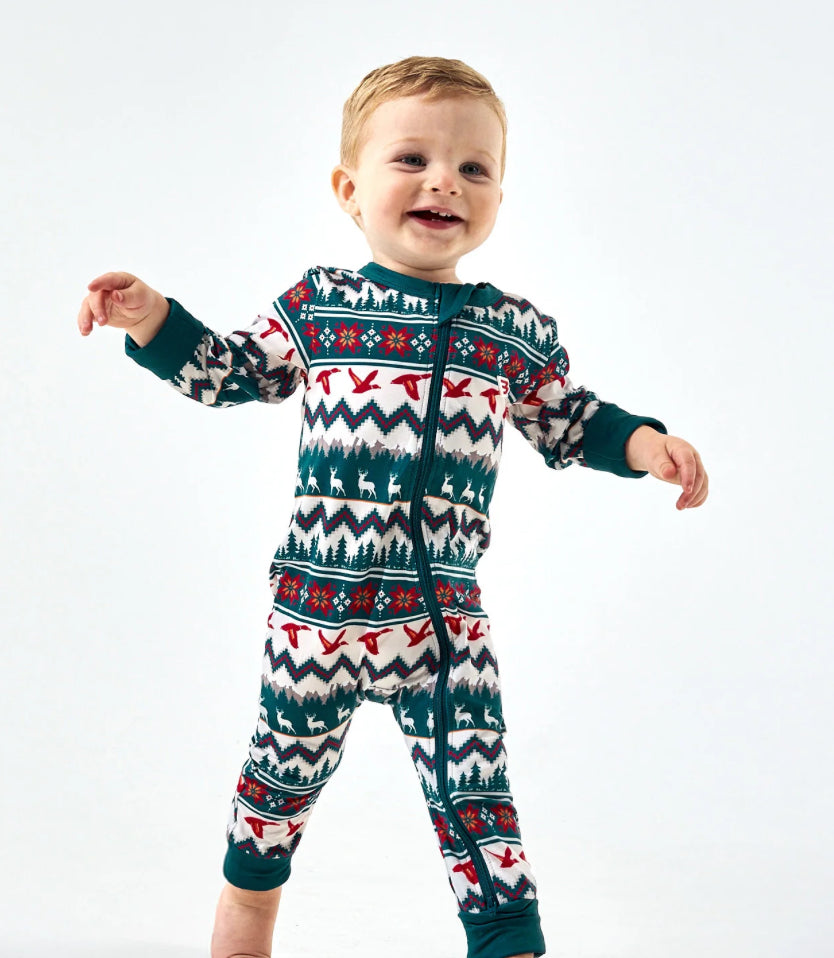 Burlebo Baby Zip-up in Outdoors Christmas