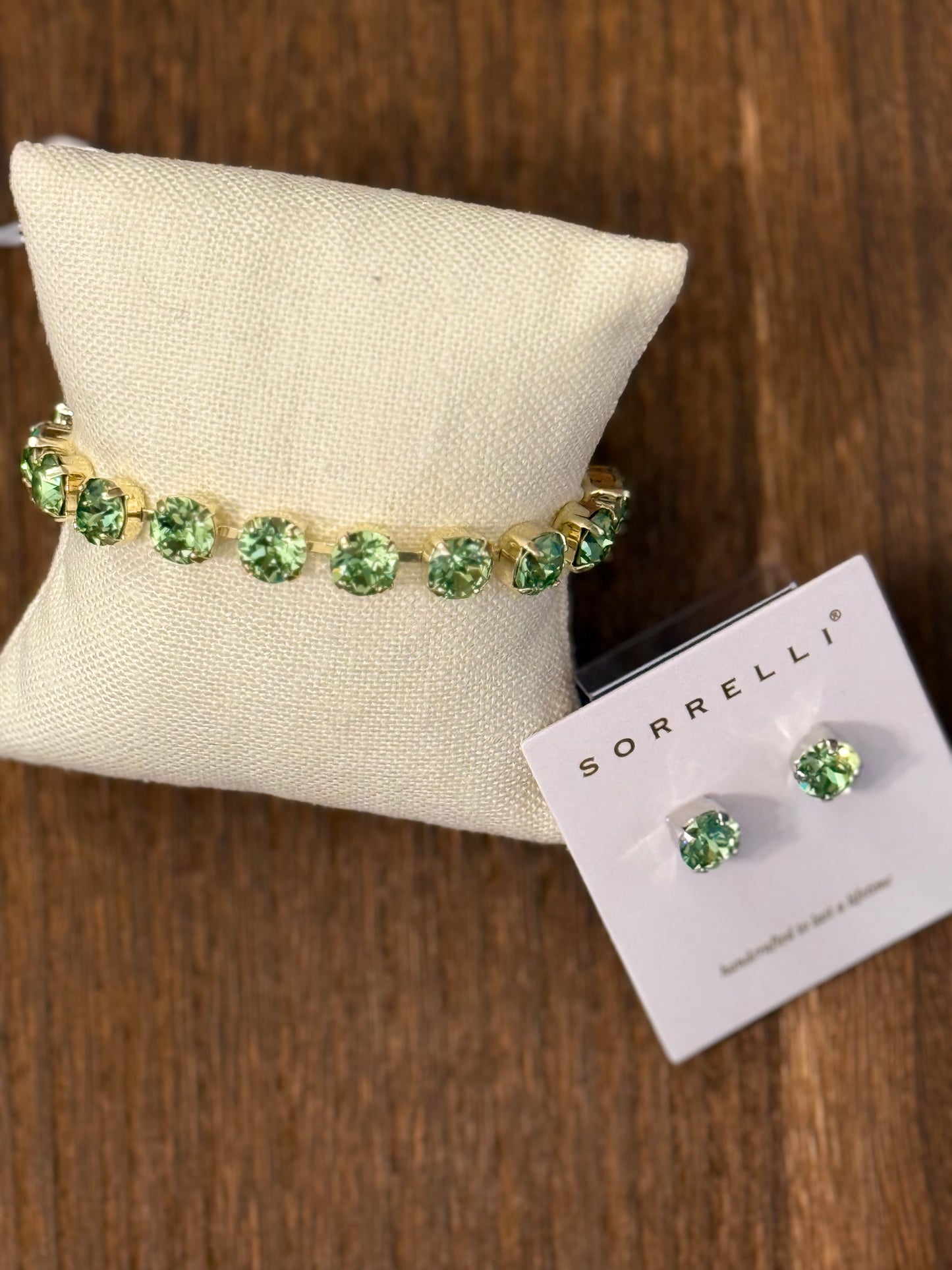 Sorrelli Simple Studs in Peridot