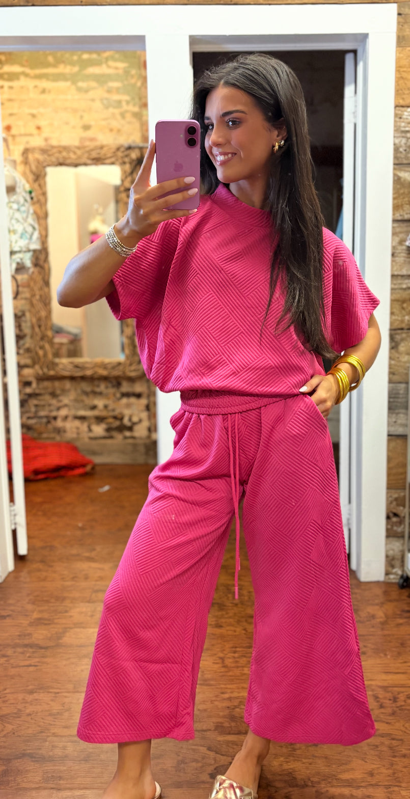 Cropped Textured Set in Hot Pink