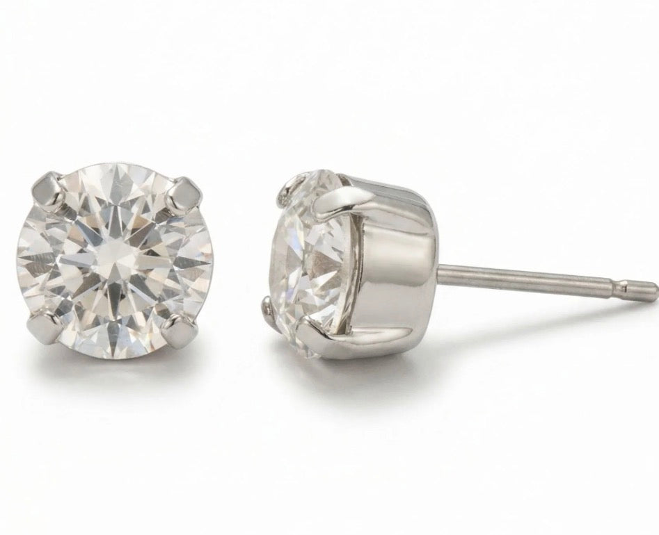 Sorrelli Simple Studs in Silver And Crystal*