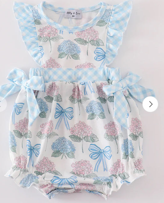 Hydrangea Bow Ruffle bubble