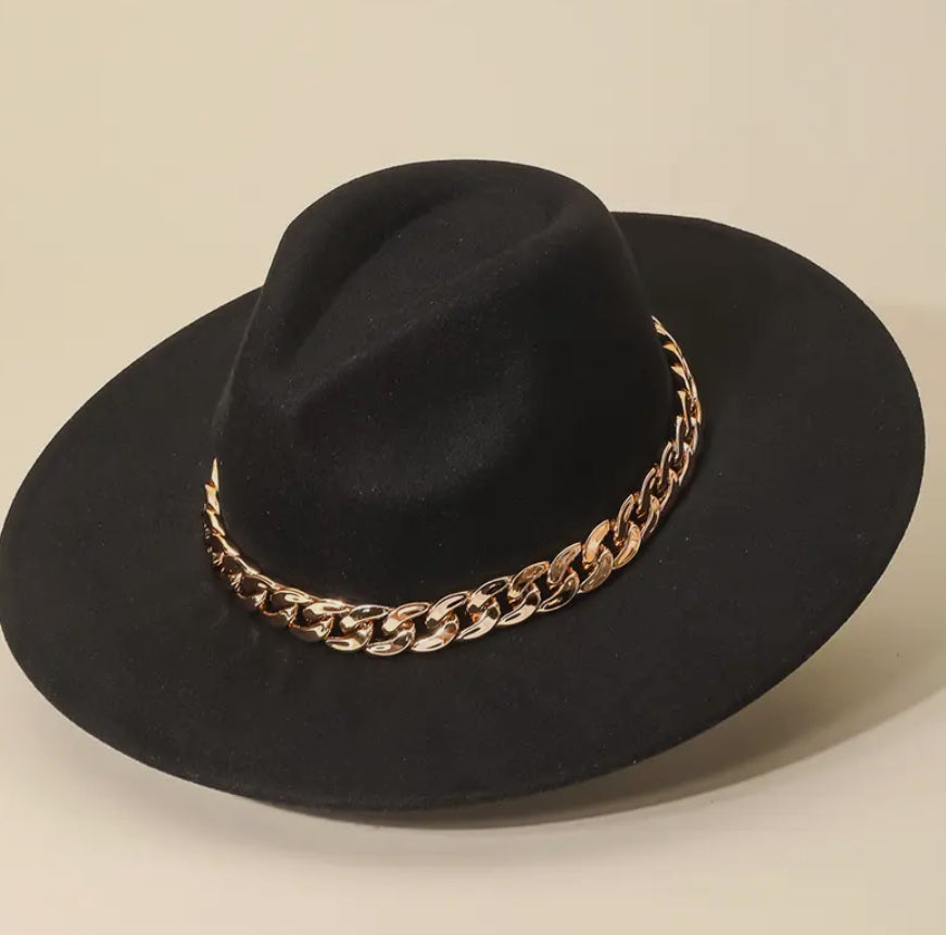 Chained Strap Wide Brim Hat in Black