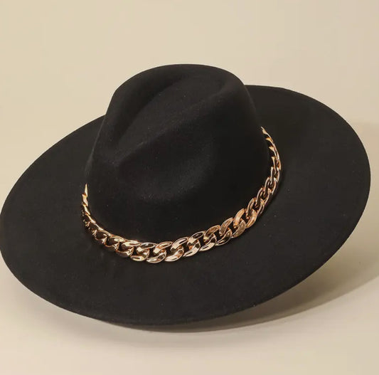 Chained Strap Wide Brim Hat in Black