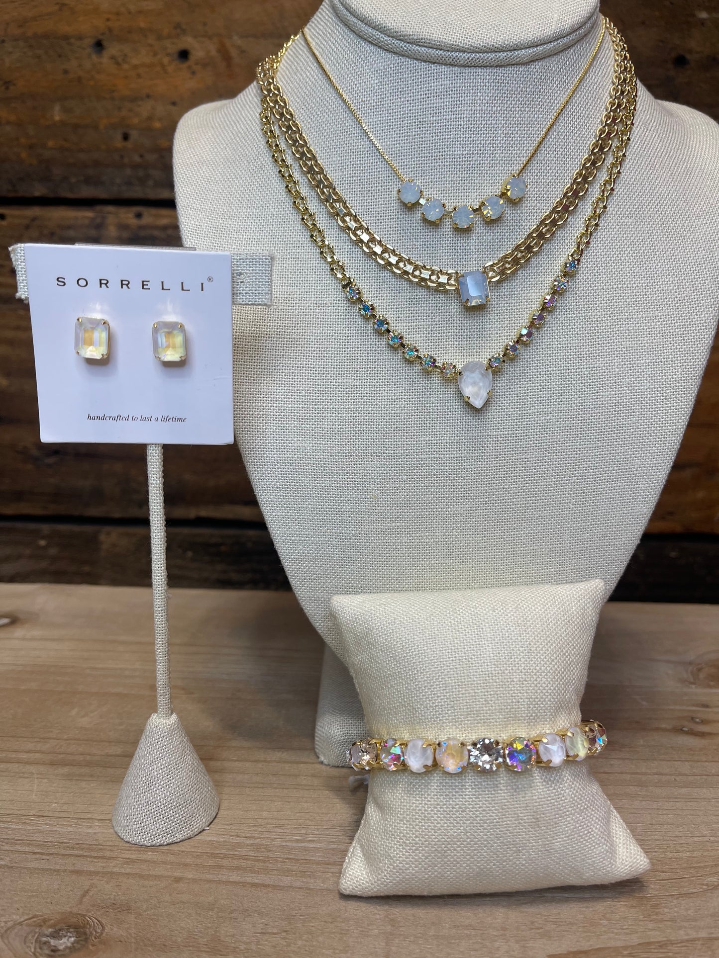 Sorrelli Octavia Studs in Ultra White