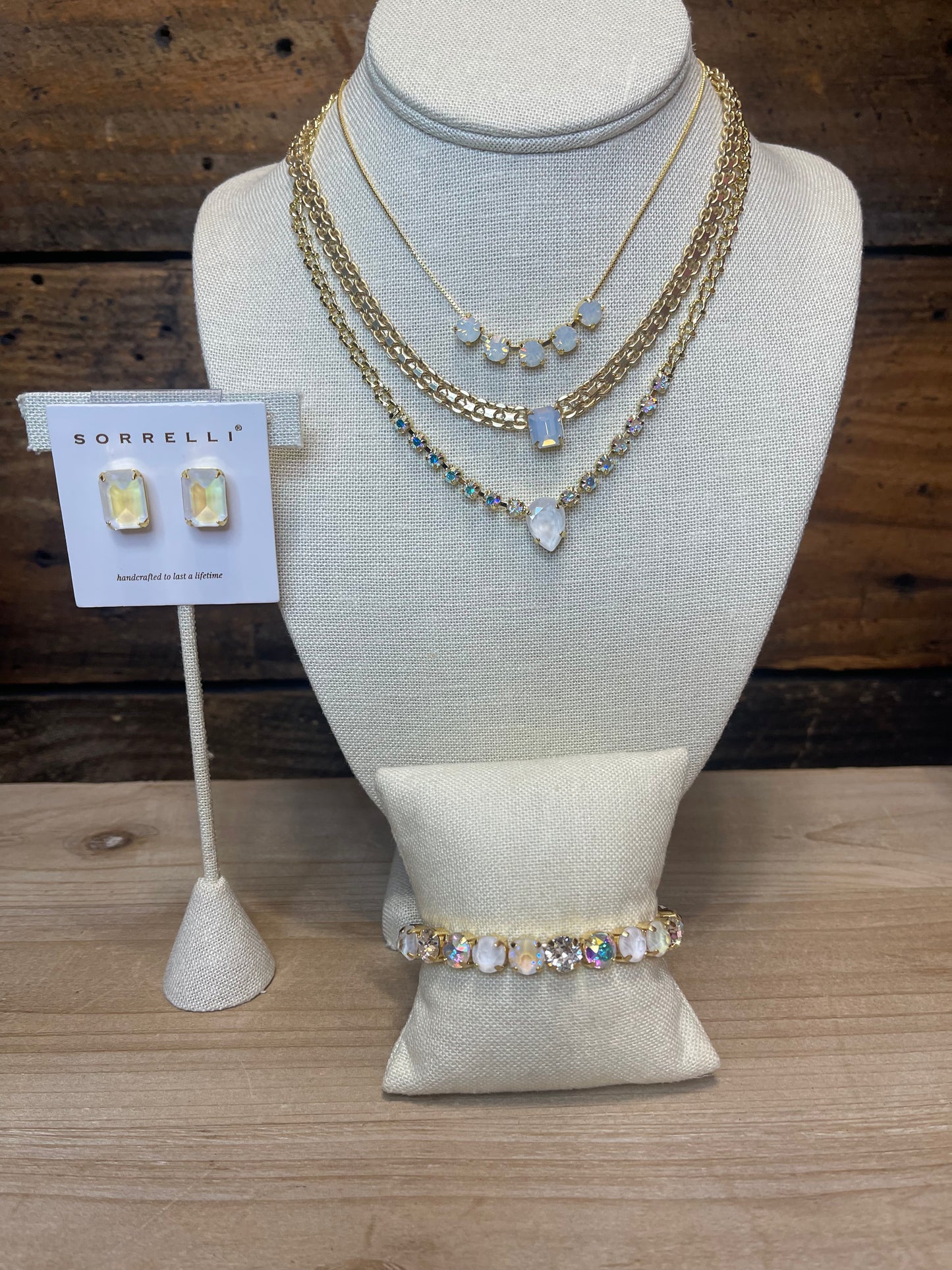 Sorrelli Everyday Stud Earring in Ultra White Aurora Borealis