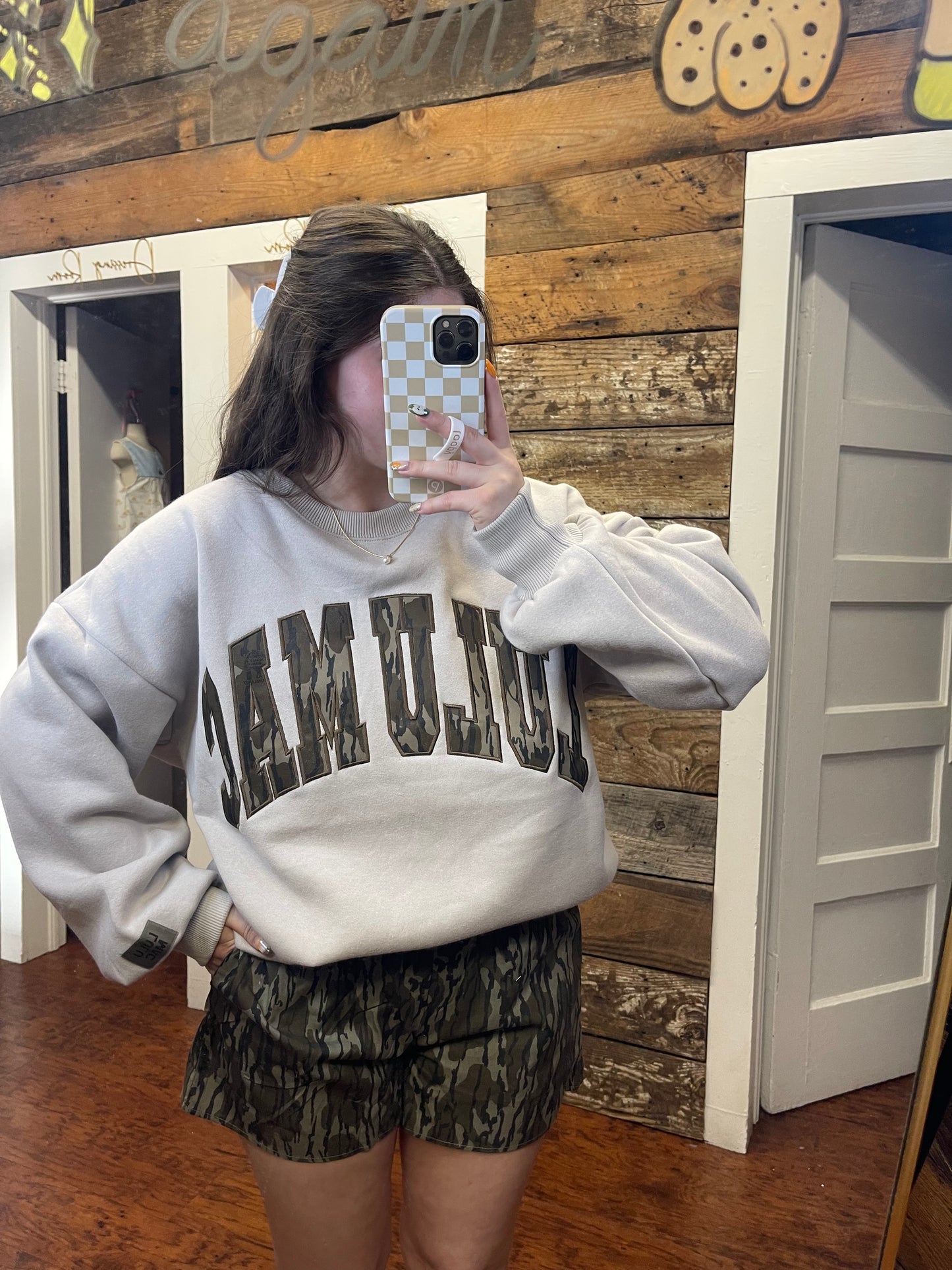 Lulu Mac X Mossy Oak Bottomland Sweatshirt in Griege